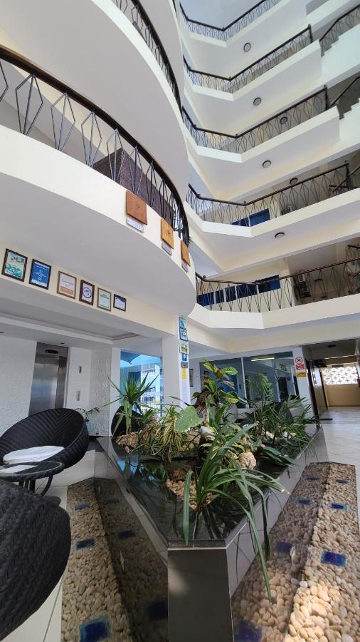 C3 Cowrie Shell Residences Момбаса Экстерьер фото