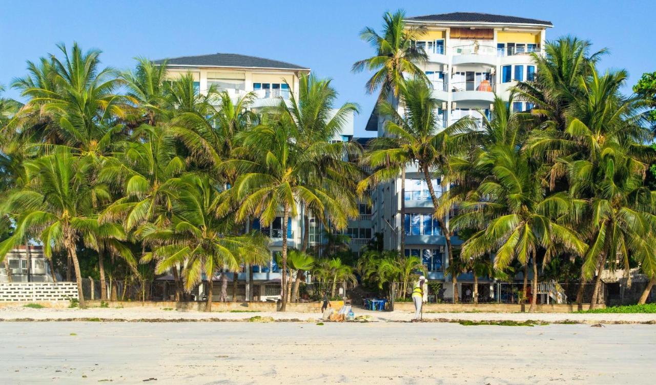 C3 Cowrie Shell Residences Момбаса Экстерьер фото